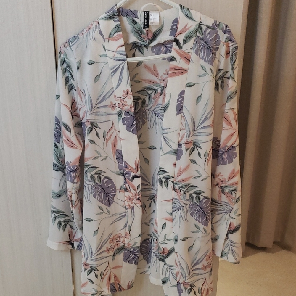 H&M Floral Robe Cardigan